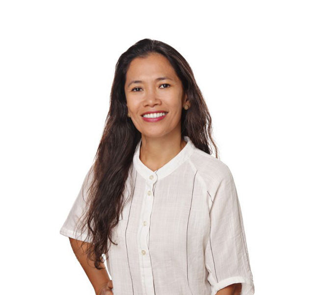  Faiza Lao